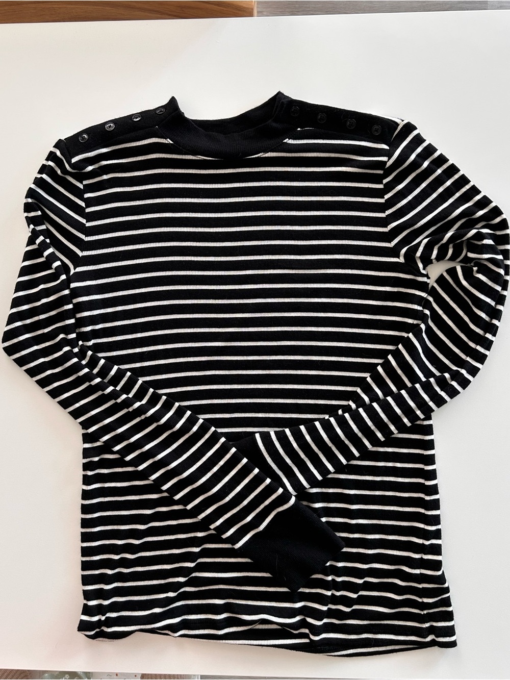 GAP Black and White Striped Crewneck Long Sleeve Shirt
